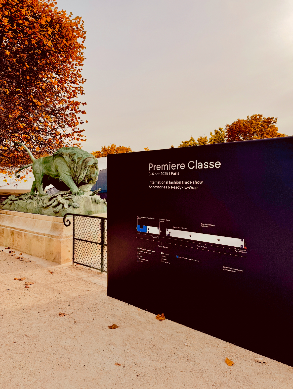 paris exhibition イメージ